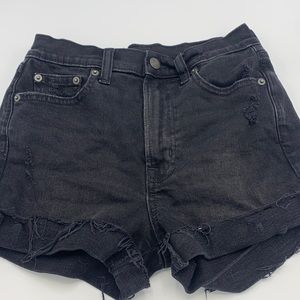 Gap shorts